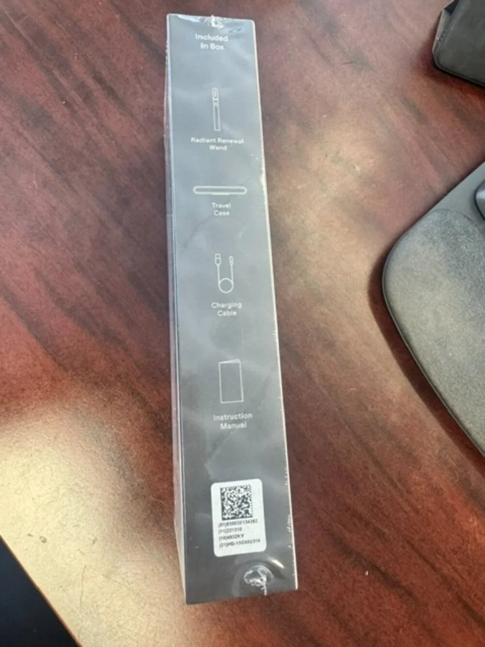 Solawave Skincare Tool for Advanced Treatment
